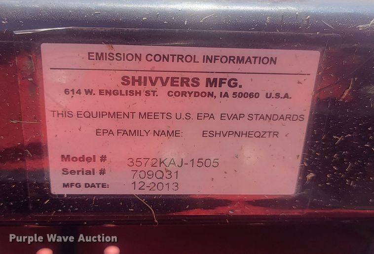 image for item LQ9267 Country Clipper Defender  ZTR lawn mower