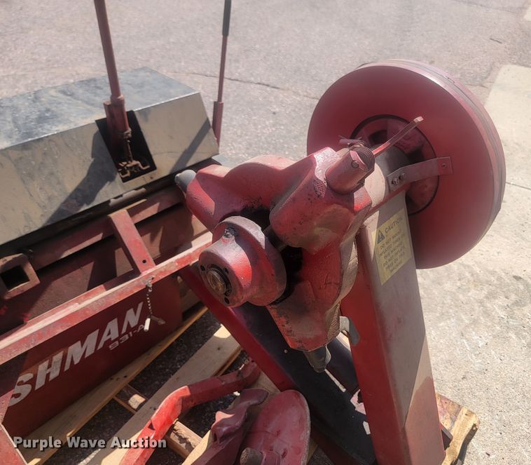 image for item LQ9268 Bushman 931A  tire machine