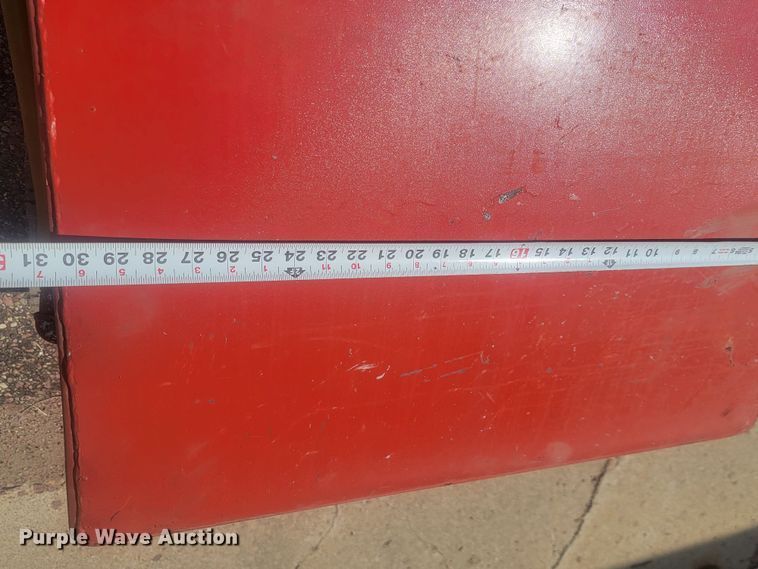 image for item LQ9271 Fuel tank