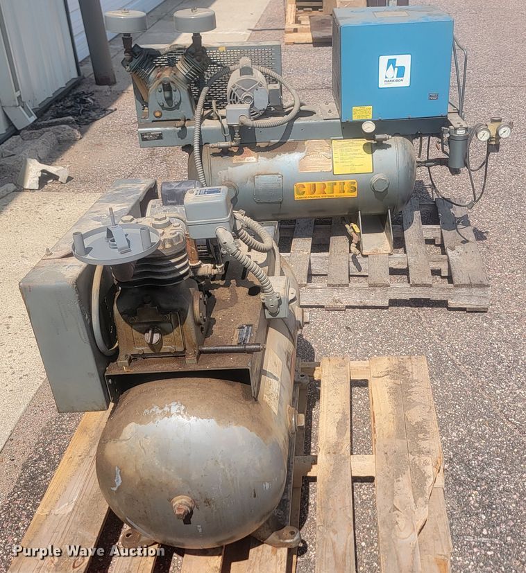 image for item LQ9272 (2) air compressors