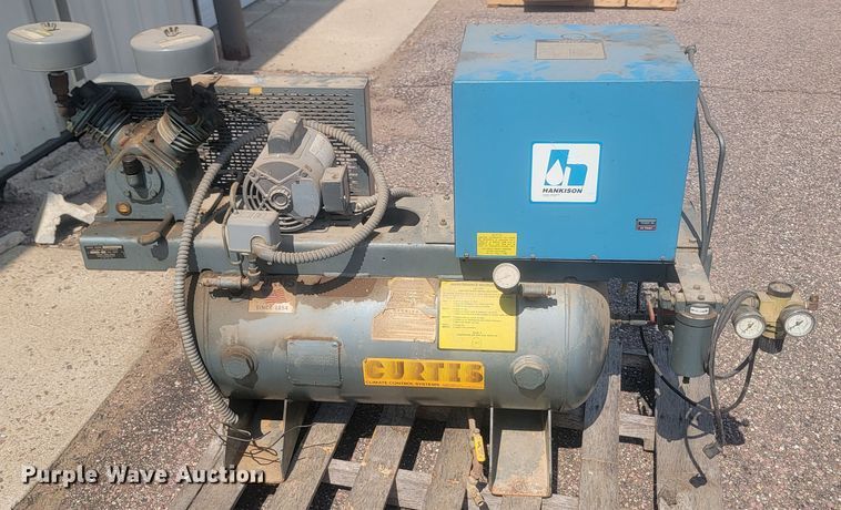 image for item LQ9272 (2) air compressors