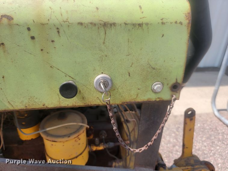 image for item LQ9275 Engine