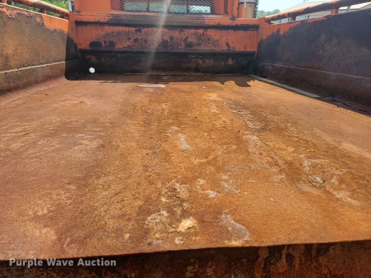 image for item LQ9278 1996 International 4700  dump truck