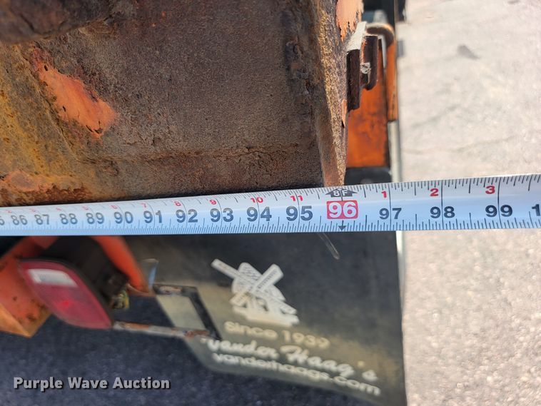 image for item LQ9278 1996 International 4700  dump truck