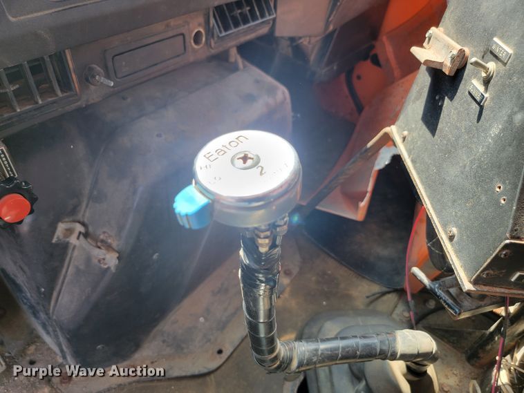 image for item LQ9278 1996 International 4700  dump truck