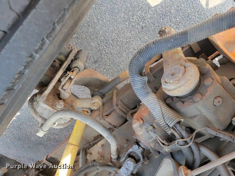 image for item LQ9278 1996 International 4700  dump truck