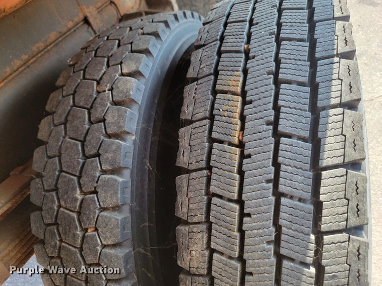 image for item LQ9278 1996 International 4700  dump truck