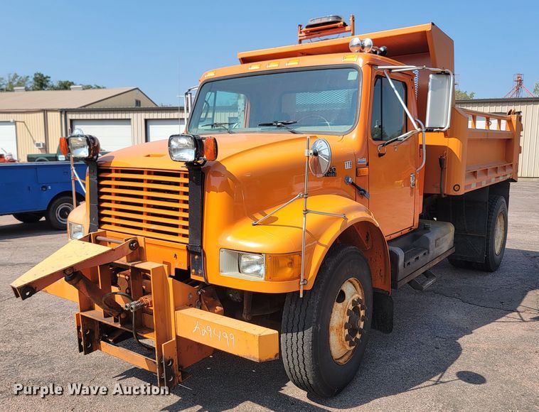 image for item LQ9279 1998 International 4700  dump truck
