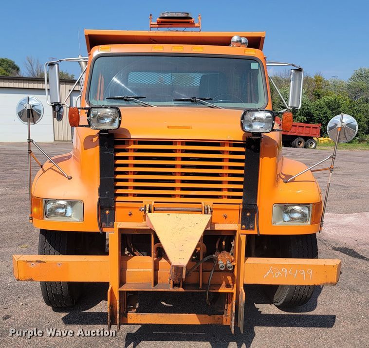 image for item LQ9279 1998 International 4700  dump truck