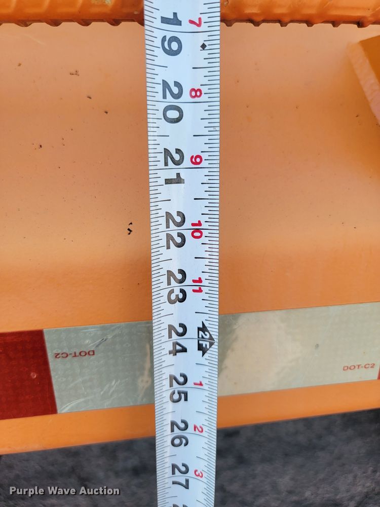 image for item LQ9279 1998 International 4700  dump truck