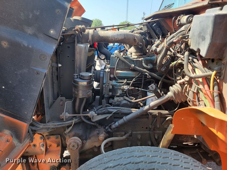 image for item LQ9279 1998 International 4700  dump truck