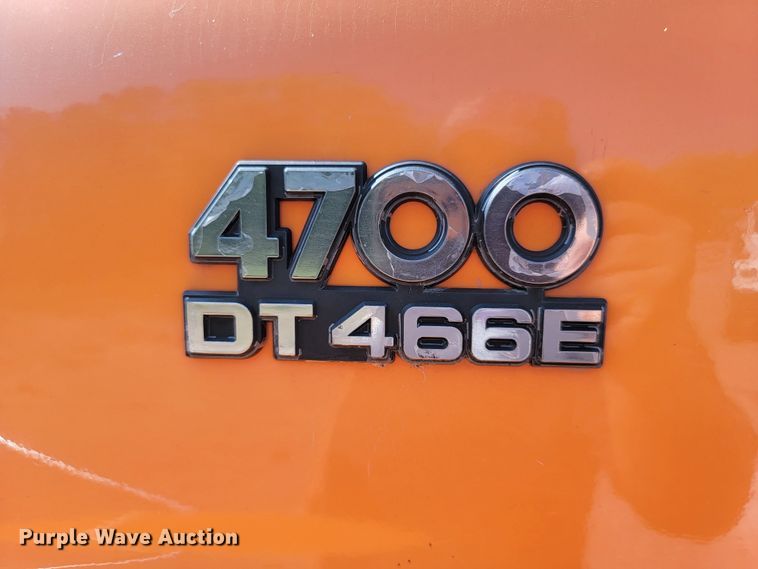 image for item LQ9279 1998 International 4700  dump truck