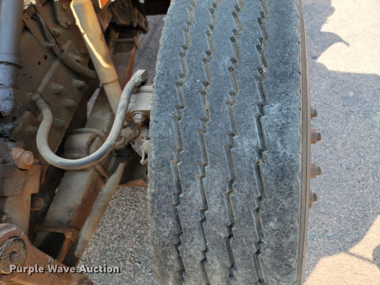 image for item LQ9279 1998 International 4700  dump truck