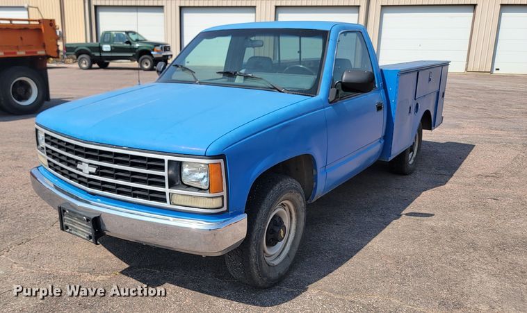 image for item LQ9280 1992 Chevrolet C2500HD  utility bed pickup truck