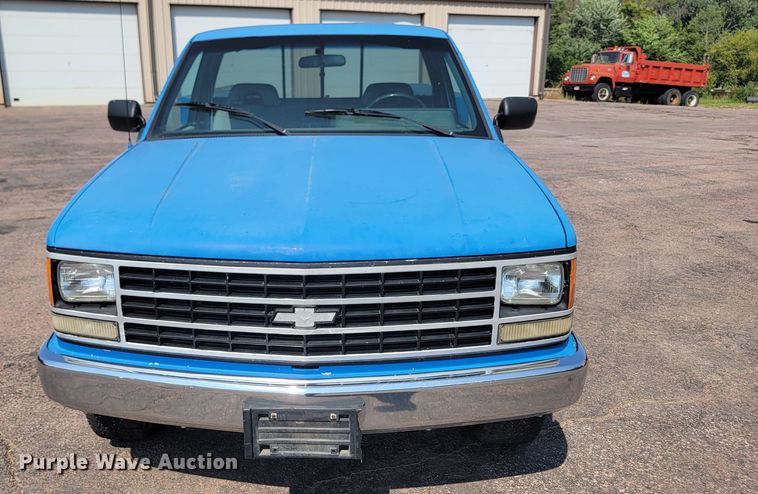 image for item LQ9280 1992 Chevrolet C2500HD  utility bed pickup truck