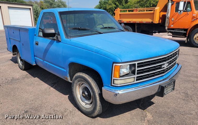 image for item LQ9280 1992 Chevrolet C2500HD  utility bed pickup truck