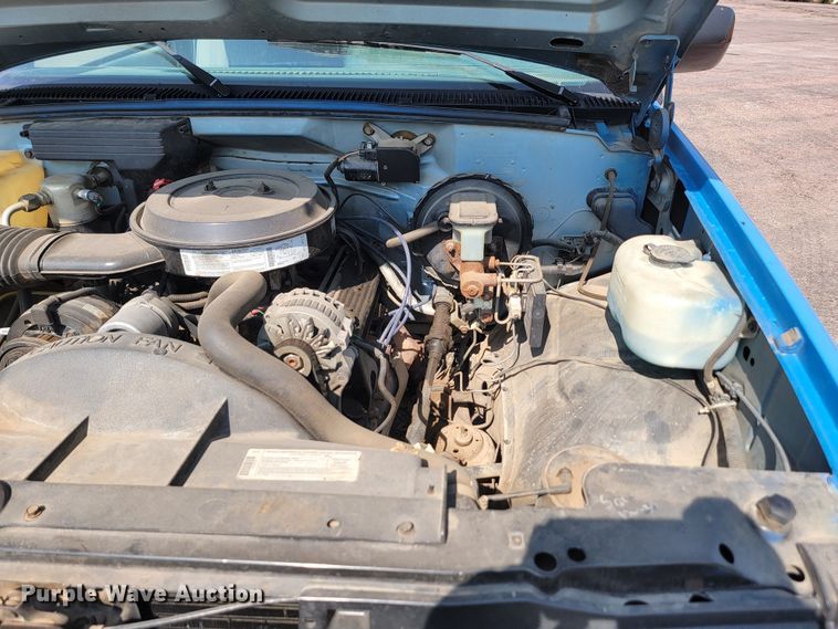 image for item LQ9280 1992 Chevrolet C2500HD  utility bed pickup truck