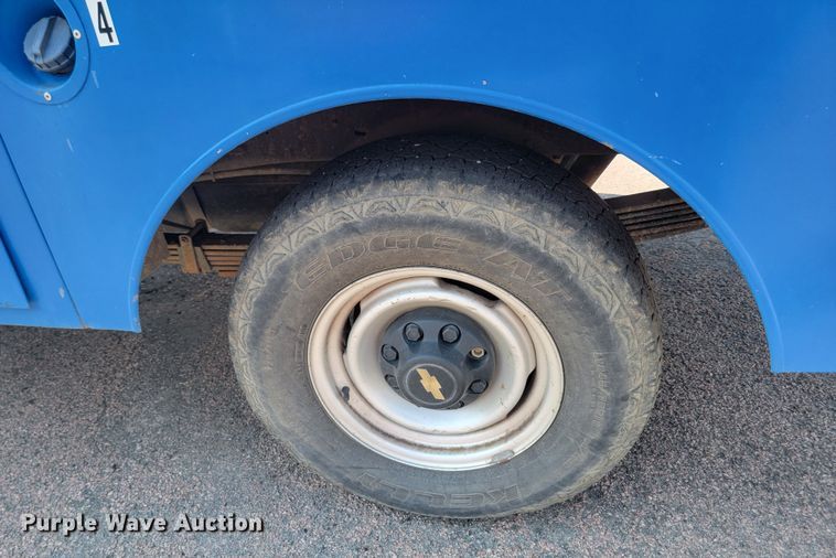 image for item LQ9280 1992 Chevrolet C2500HD  utility bed pickup truck