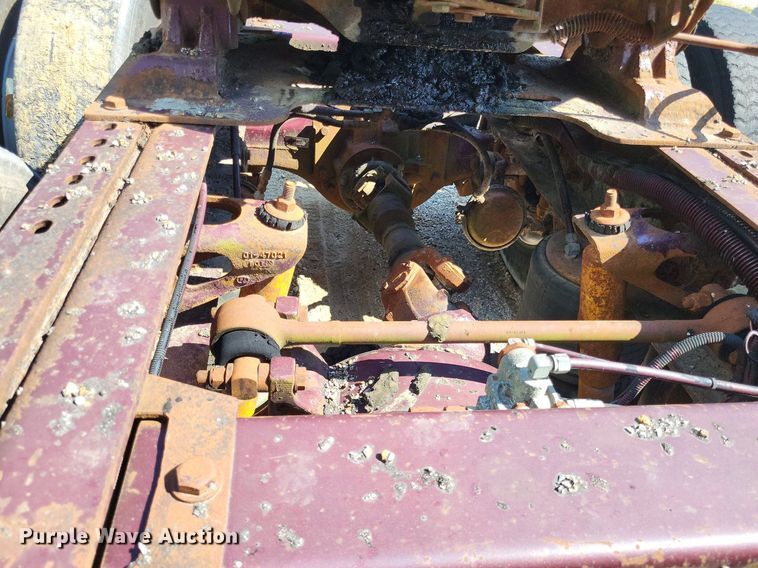 image for item LS9705 1993 Peterbilt 377  semi truck