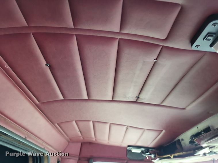 image for item LS9705 1993 Peterbilt 377  semi truck