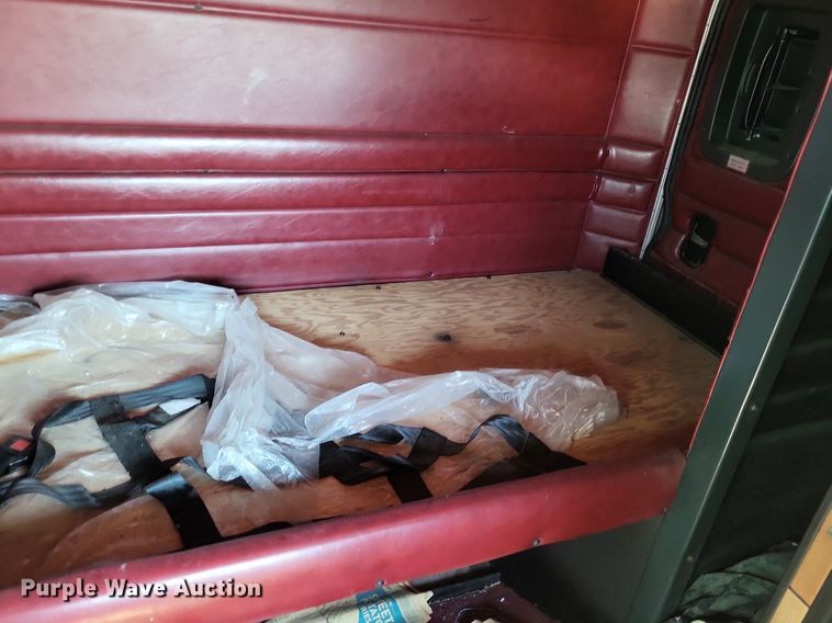 image for item LS9705 1993 Peterbilt 377  semi truck