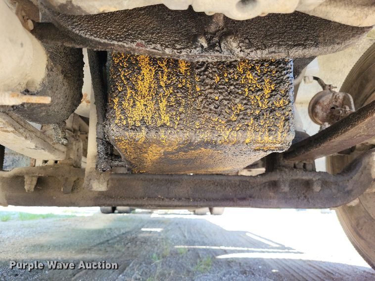 image for item LS9705 1993 Peterbilt 377  semi truck