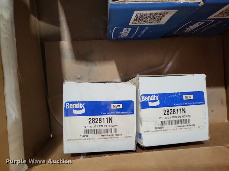 image for item LS9709 Truck parts