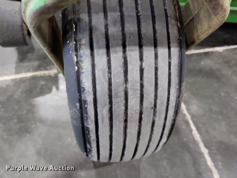 image for item LS9712 John Deere Z970A  lawn mower