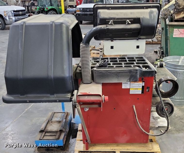 image for item LS9714 Coats Direct Drive 1000  wheel balancer