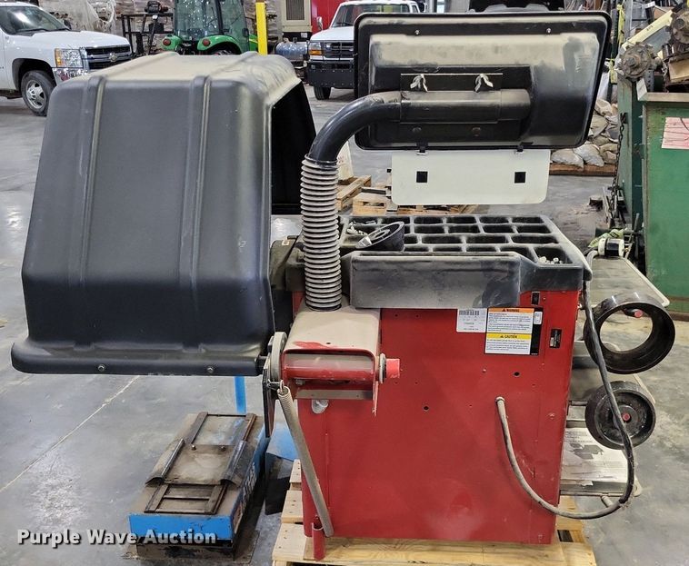 image for item LS9714 Coats Direct Drive 1000  wheel balancer