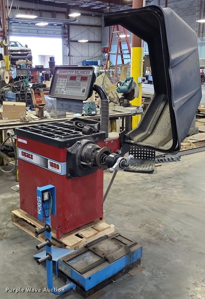 image for item LS9714 Coats Direct Drive 1000  wheel balancer