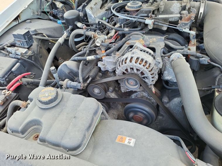 image for item LS9717 2000  Ford Crown Victoria Police Interceptor