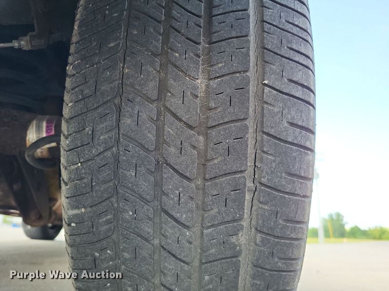 image for item LS9717 2000  Ford Crown Victoria Police Interceptor