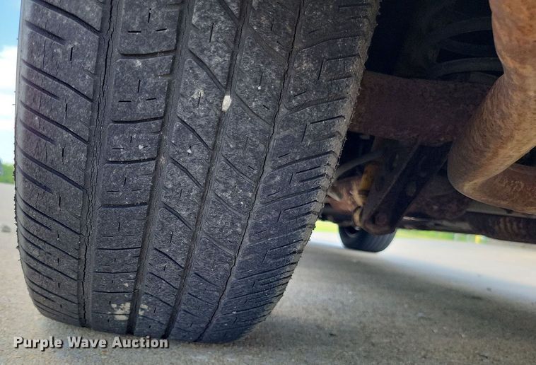 image for item LS9717 2000  Ford Crown Victoria Police Interceptor