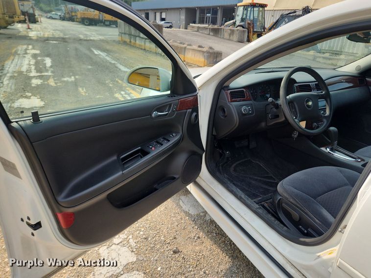 image for item LX9745 2009 Chevrolet Impala LS