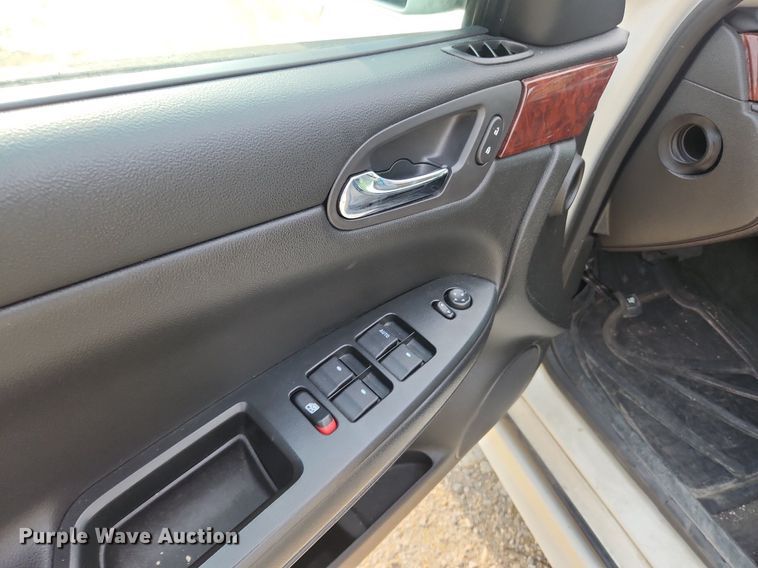 image for item LX9745 2009 Chevrolet Impala LS