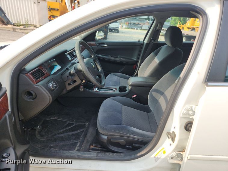 image for item LX9745 2009 Chevrolet Impala LS