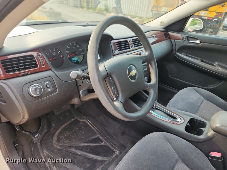 image for item LX9745 2009 Chevrolet Impala LS