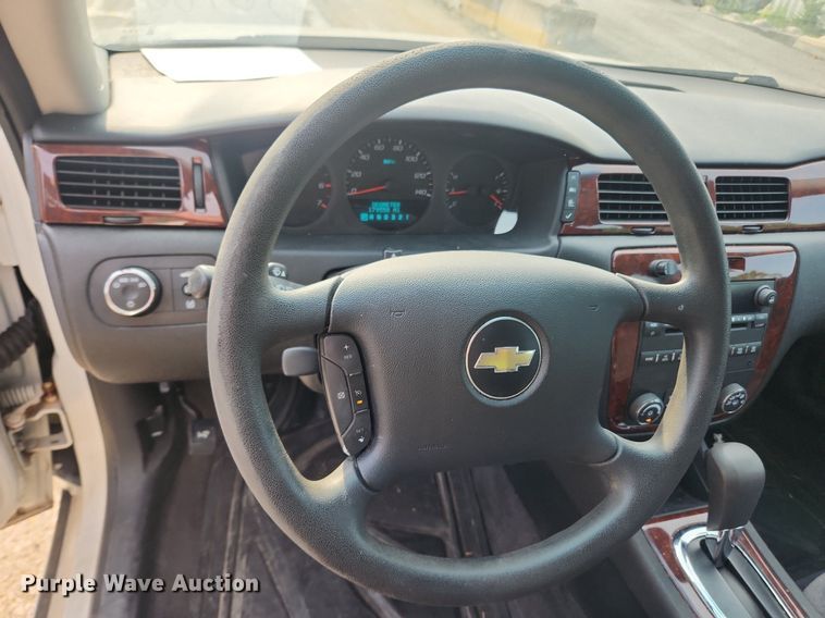 image for item LX9745 2009 Chevrolet Impala LS