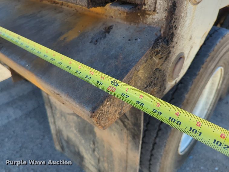 image for item LY9307 2004 Mack CV713 Granite  dump truck