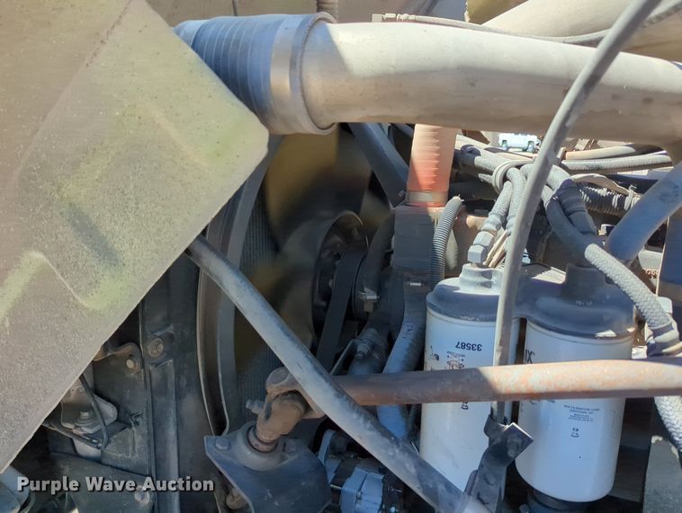 image for item LY9307 2004 Mack CV713 Granite  dump truck