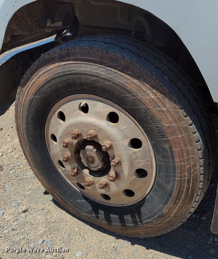 image for item LY9307 2004 Mack CV713 Granite  dump truck