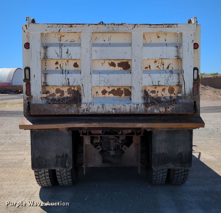 image for item LY9308 2004 Mack CV713 Granite  dump truck