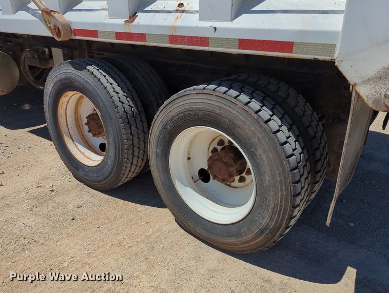 image for item LY9308 2004 Mack CV713 Granite  dump truck