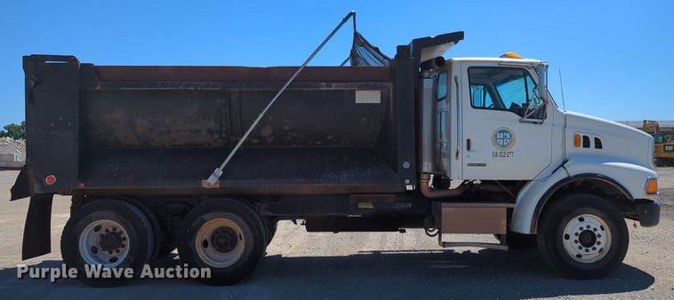 image for item LY9309 2007 Sterling LT8500  dump truck