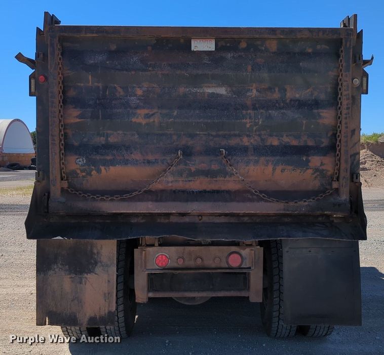 image for item LY9309 2007 Sterling LT8500  dump truck