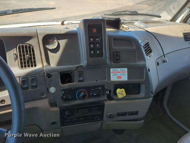 image for item LY9309 2007 Sterling LT8500  dump truck