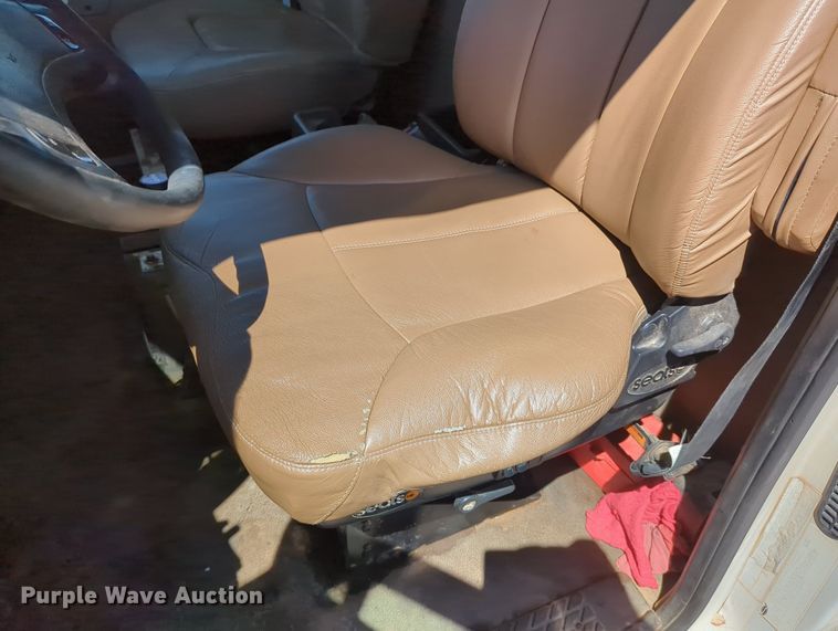 image for item LY9309 2007 Sterling LT8500  dump truck