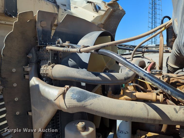 image for item LY9309 2007 Sterling LT8500  dump truck