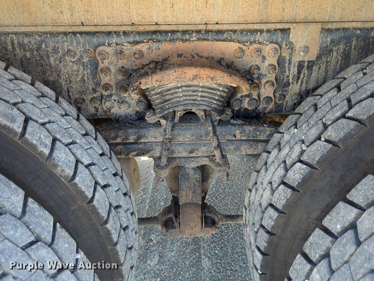 image for item LY9309 2007 Sterling LT8500  dump truck